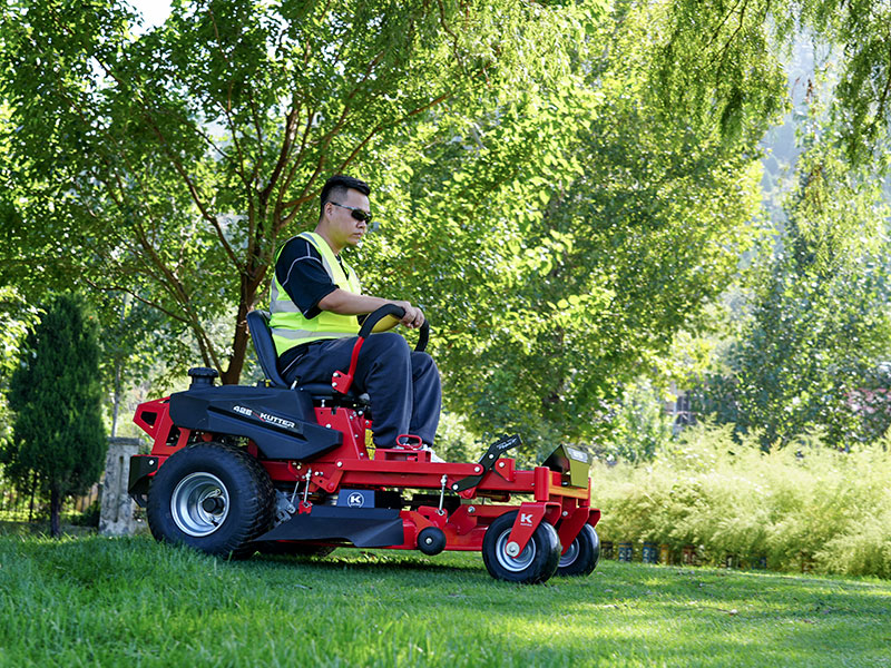 kutter-ztr-42e-operator-riding-lawn.jpg kutter-ztr-42e-operator-riding-lawn.jpg