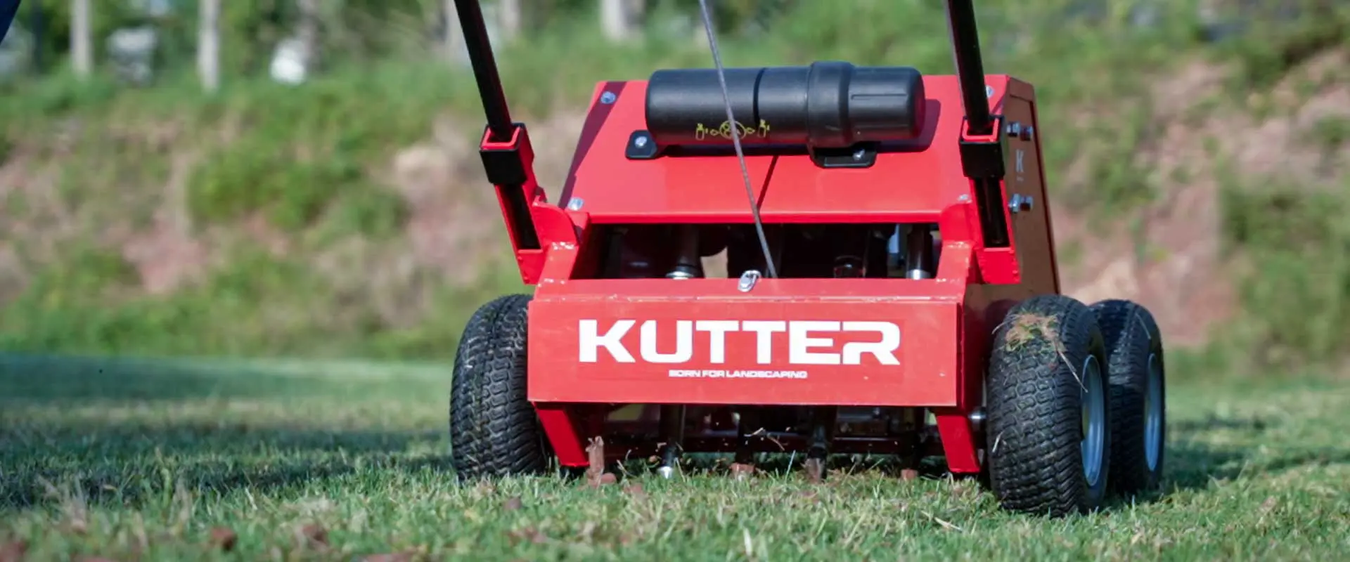 kutter-lawn-aerator-tines-working.jpg