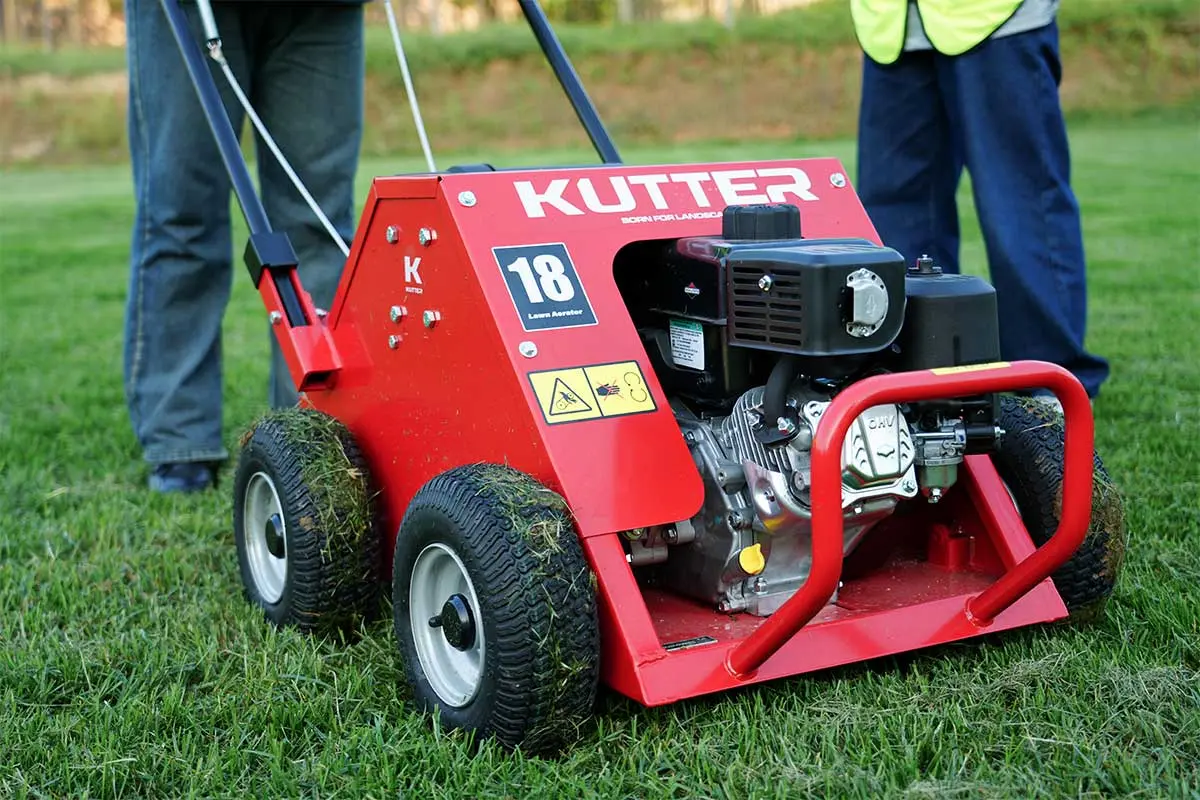 1787910148487844.jpg kutter-lawn-aerator-18-engine-detail.jpg