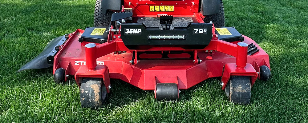 72-inch-commercial-zero-turn-mower-deck-front-view-35hp.jpg