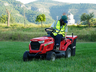 tracteur à gazon