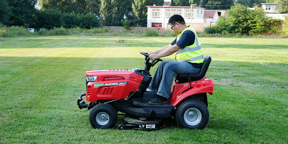 property-management-lawn-tractors-mowing-hero.jpg