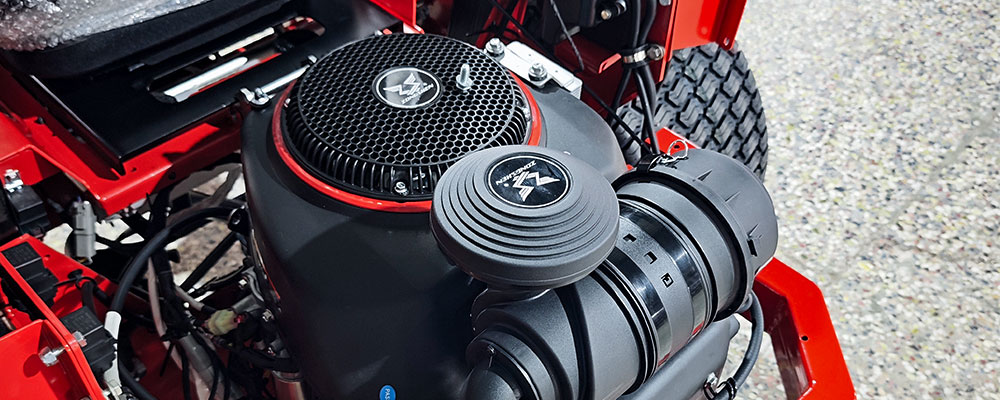1785922051232367.jpg kutter-ztr-72c-35hp-efi-v-twin-engine-close-up.jpg