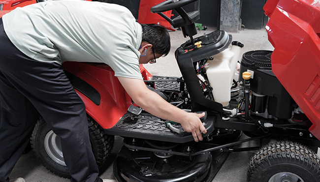 lawn-tractor-deck-maintenance-service-repair.jpg lawn-tractor-deck-maintenance-service-repair.jpg