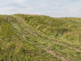 Hügel