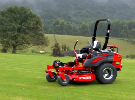 Resort Landscape Trimming