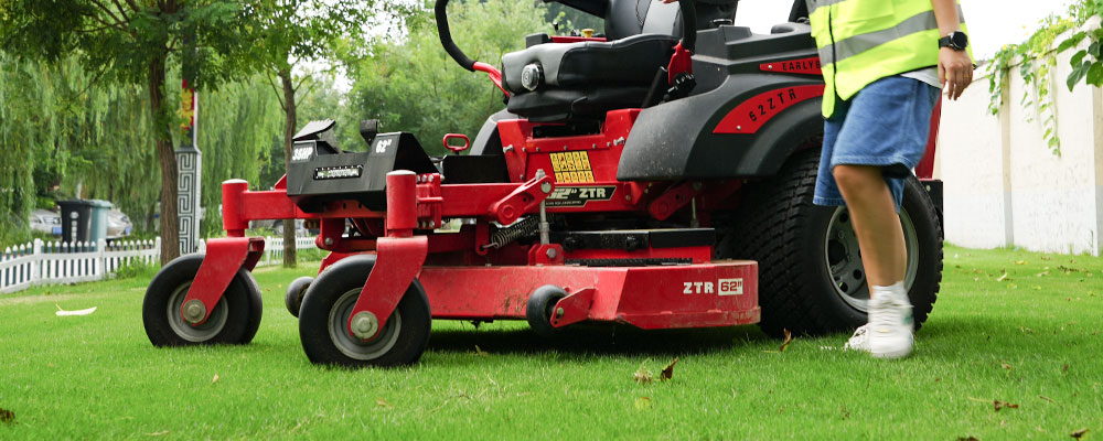 lawn-mower-blade-sharpening-tools-workbench-layout.jpg