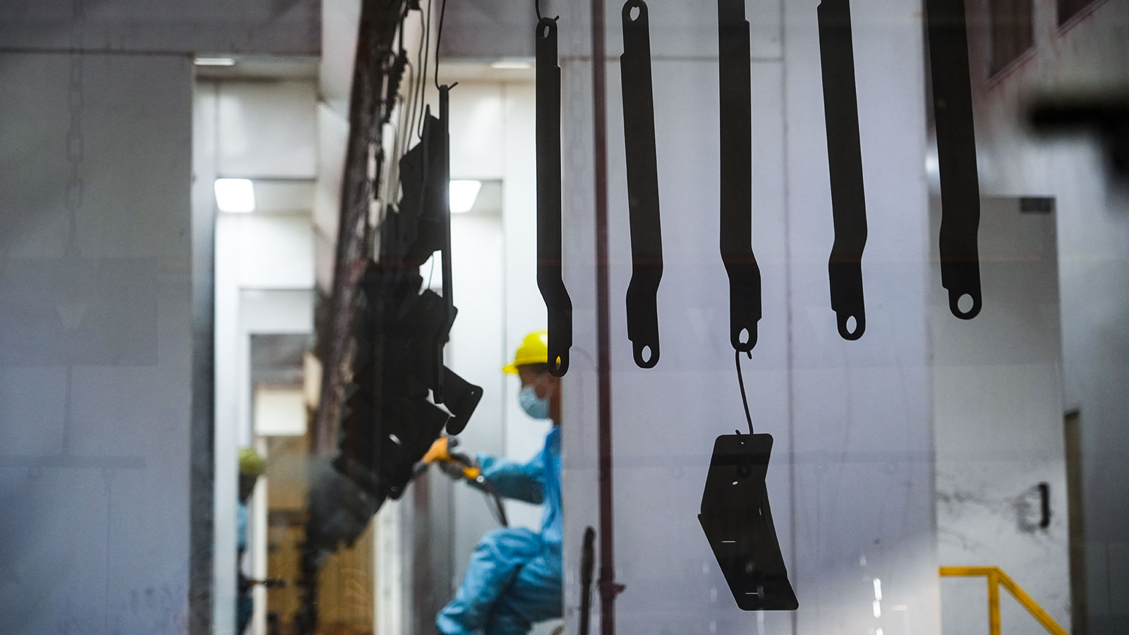 lb1-assembly-line.jpg lb1-assembly-line.jpg