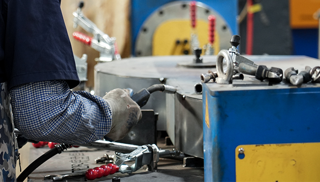 wood-chipper-welding-fabrication-metal-workshop.jpg wood-chipper-welding-fabrication-metal-workshop.jpg