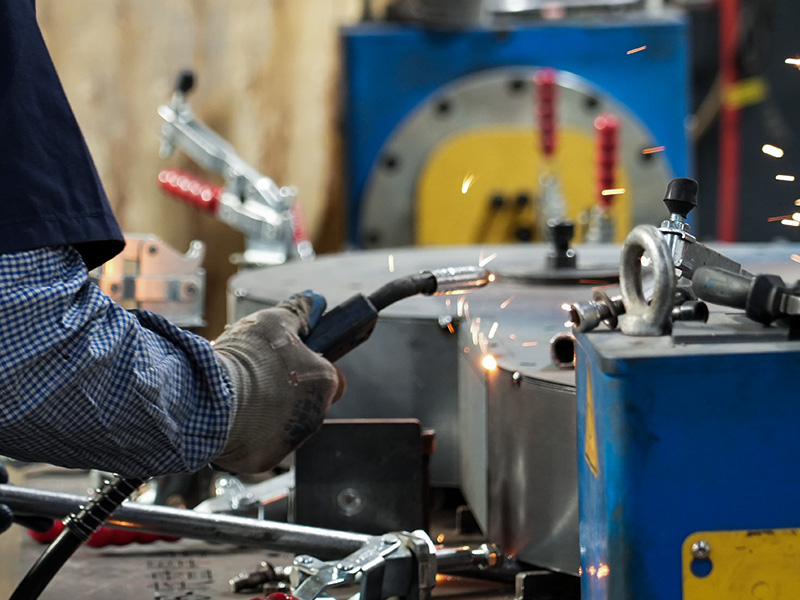 la-726-welding-line.jpg la-726-welding-line.jpg