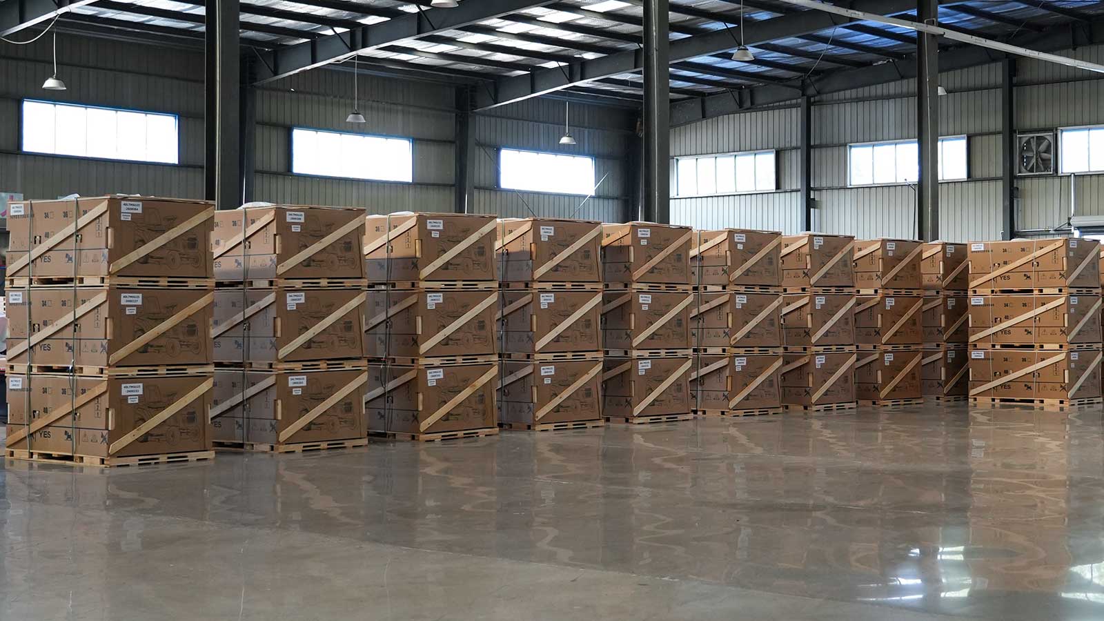 turbine-stand-on-container-loading-28pcs.jpg turbine-stand-on-container-loading-28pcs.jpg