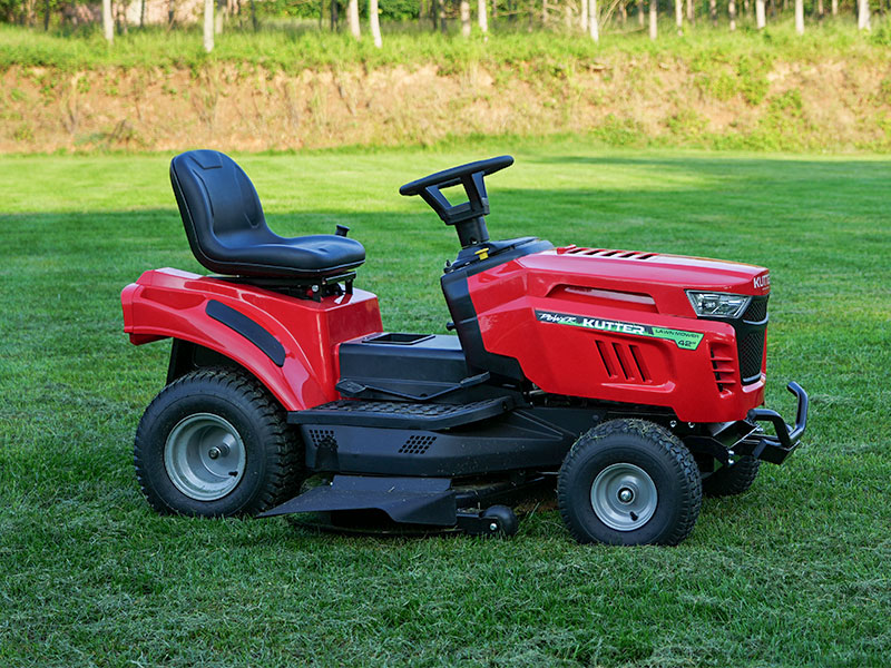 lt-42s-operator-field-mowing.jpg